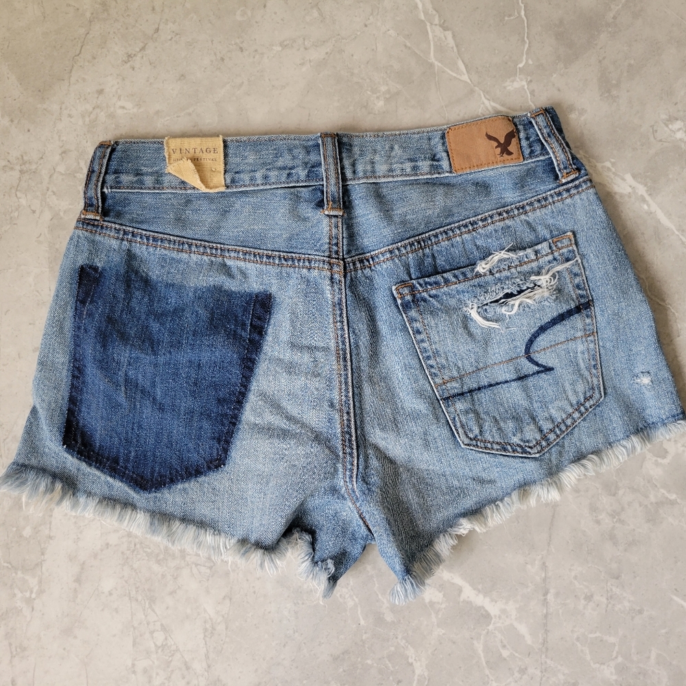 American Eagle Outfitters Hi-Rise Vintage denim shorts - Picture 4 of 9